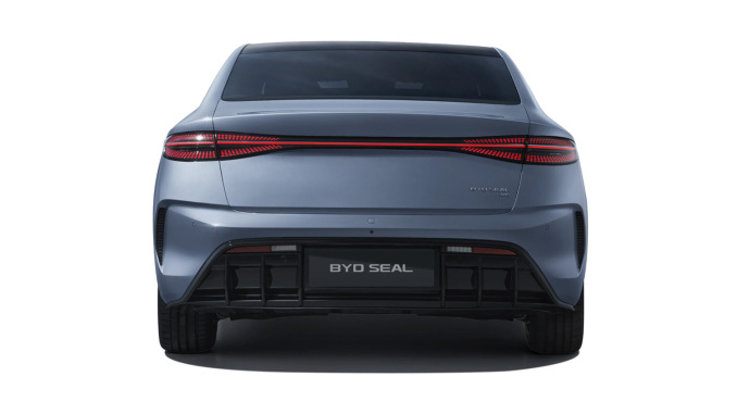BYD Seal 230kW Design 83kWh 4dr Auto Electric Saloon - Image 6